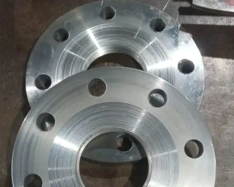FABRICAÇÕES — foto